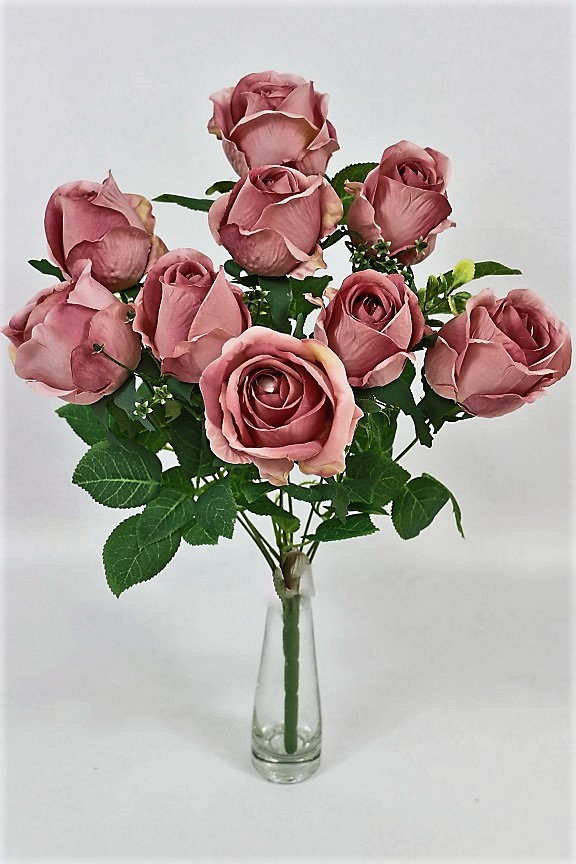 Б2059 Букет бутонов роз